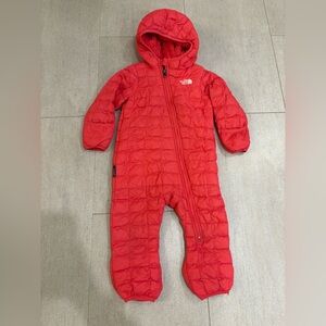 The North Face Infant Thermoball Bunting size 12-18 months
